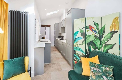 Pickering Apartment | Host & Stay | The Old School House