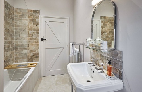 Netherton House | Host & Stay | The Outhouse