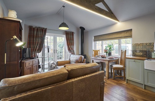 Netherton House | Host & Stay | The Outhouse