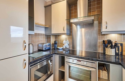 Seahouses Apartment | Host & Stay | The Shipshape