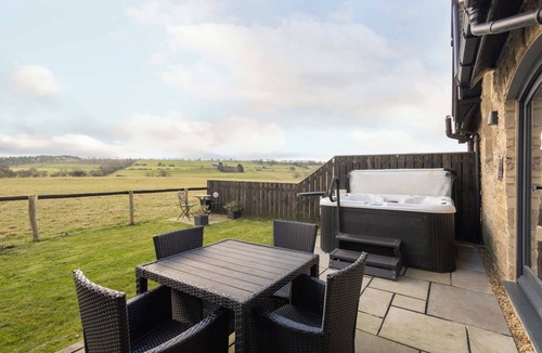 Hexham House | Host & Stay | The Tiny Chapel