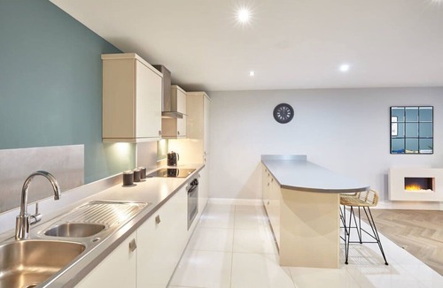 Whitby Apartment | Host & Stay | Turnstones Apartment