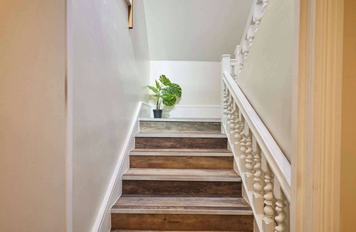 Pontrilas Apartment | Host & Stay | Vinegar Loft