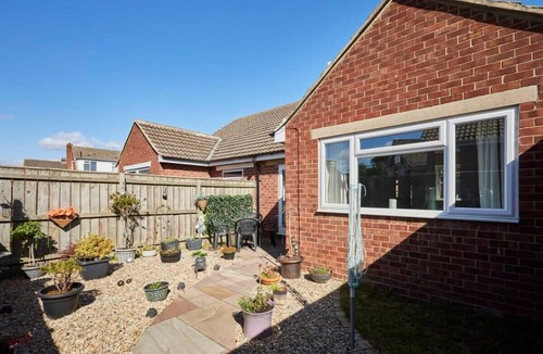 Marske-by-the-Sea House | Host & Stay | White Rose