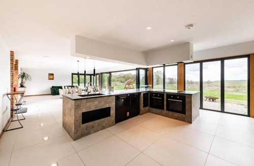 Haddiscoe Apartment | Host & Stay | Willow Barn