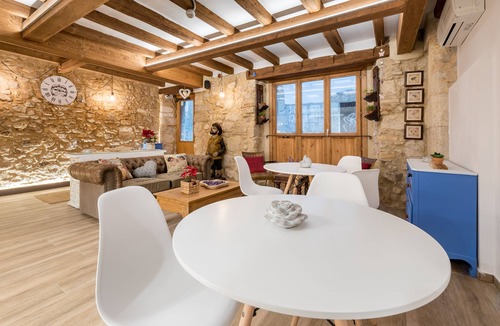 Old Town Hostel | Hostal 977