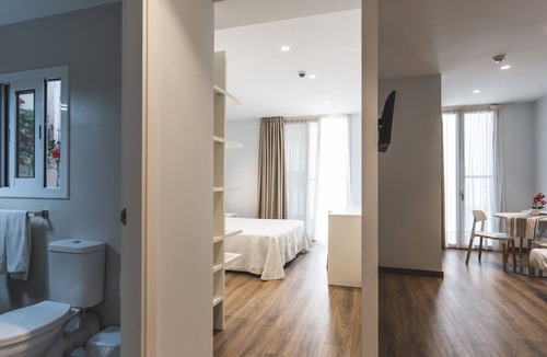 Sant Carles de la Rapita Hostel | Hostal Agustí