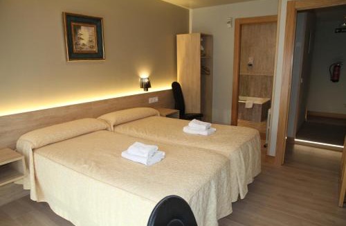 Ermitagana House | Hostal Acella