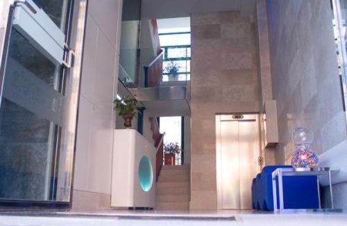 Burgos House | Hostal Acuarela