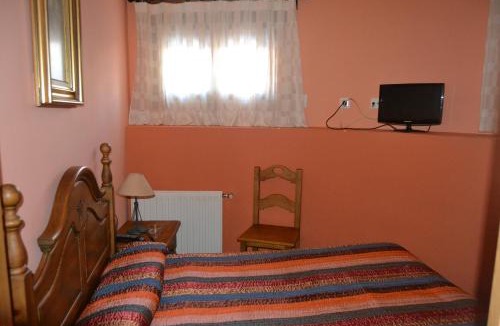 Soria House | Hostal Arévacos