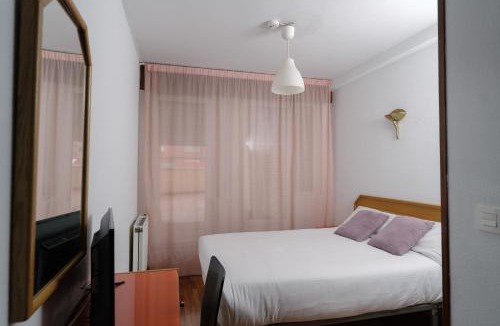 Burgos House | Hostal Arlanzón