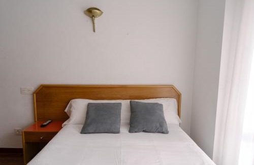 Burgos House | Hostal Arlanzón