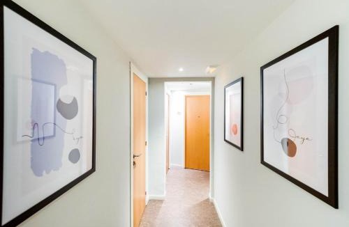 Sant Adria de Besos House | Hostal Athenas