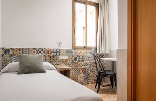 Hostafrancs Hostel | Hostal Baler