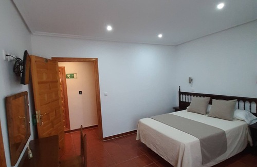 Old Town of Avila Hostel | Hostal Bellas