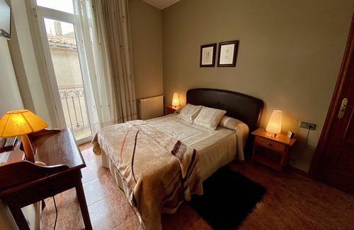 Cervera Hostel | Hostal Bonavista
