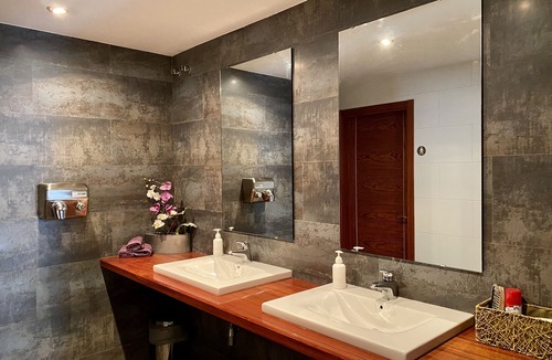 Cervera Hostel | Hostal Bonavista