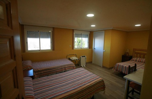 La Serna del Monte Bed & Breakfast | Hostal Buitrago