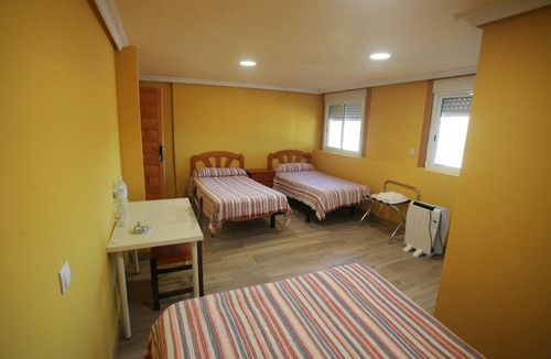 La Serna del Monte Bed & Breakfast | Hostal Buitrago