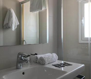 Vidreres House | Hostal Can Pou