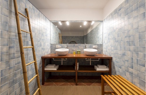 Capmany House | Hostal Can Xicu
