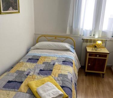 Camarasa Hotel | Hostal Casiano Camarasa