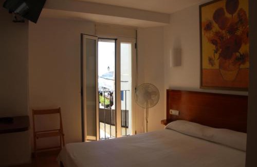 Portlligat House | Hostal Cristina