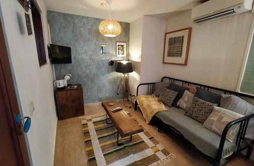 Peniscola Old Town Hostel | Hostal Dios Esta Bien