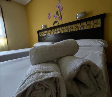 Monreal del Campo House | Hostal El Botero
