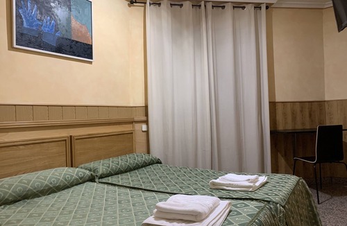 San Sebastian de los Reyes Hostel | Hostal Juan XXIII
