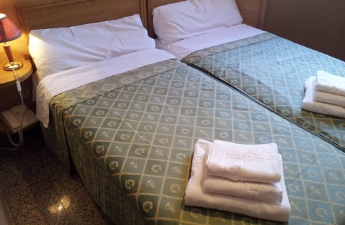San Sebastian de los Reyes Hostel | Hostal Juan XXIII