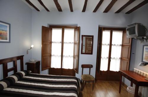 Santo Domingo de la Calzada House | Hostal Rey Pedro I