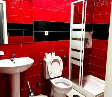 Torrejon de Ardoz Apartment | Hostal Gracias