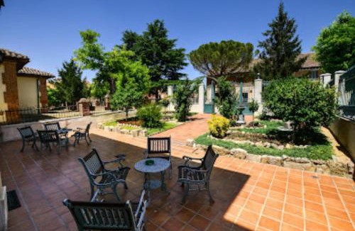 Villalcazar de Sirga House | Hostal Infanta Doña Leonor