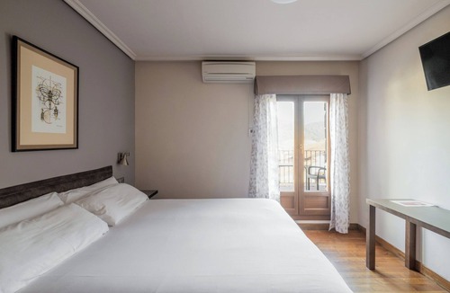 Arbizu Hostel | Hostal Izar-Ondo