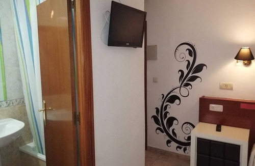 Barrio del Perpetuo Socorro Hostel | Hostal Jaime I