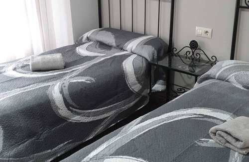 Valmojado Hotel | Hostal la Cañada Segoviana