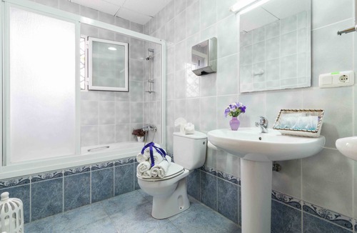 Benissa Hostel | Hostal La Fonda