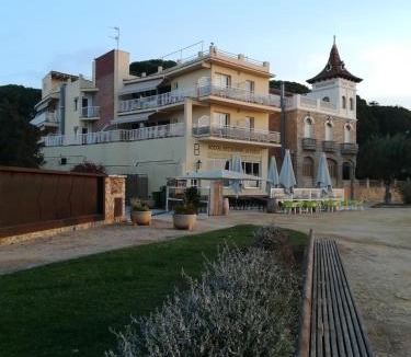 La Fosca Hotel | Hostal La Fosca