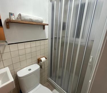 Arenys de Mar House | Hostal La Lluna