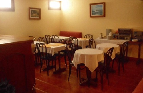 Tarazona de La Mancha House | Hostal La Mancha