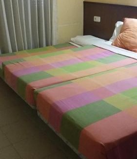 Sort Hostel | Hostal Les Collades