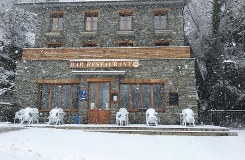 Queralbs House | Hostal Les Roquetes