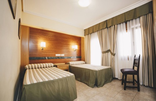 Province of Toledo Hostel | Hostal Los Gavilanes 2