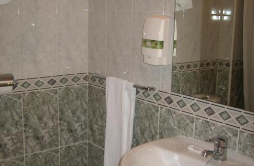 Elche House | Hostal Madruga