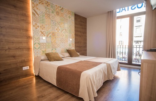 Gothic Quarter Hostel | Hostal Mare Nostrum