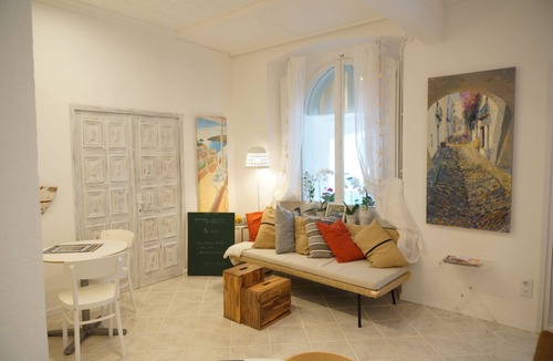 Portlligat Hostel | Hostal Marina Cadaqués