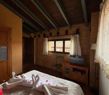 Olocau del Rey Hotel | Hostal meson del rey