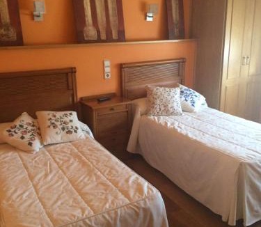 Cilleruelo de Bezana Hostel | Hostal Monica
