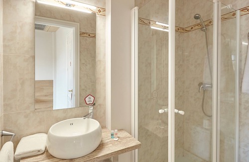 Cervera Hostel | Hostal Nobadis